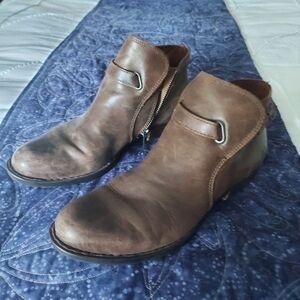 Born Women's Brown Leather Ankle Boots, Great Condition, 7.5